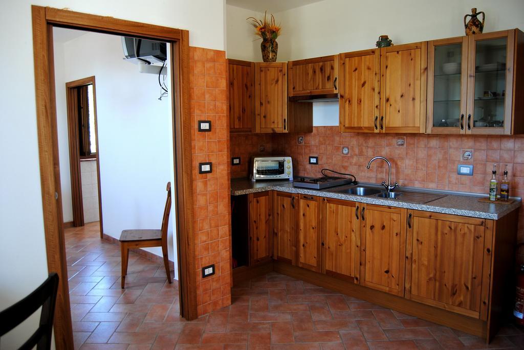 Agriturismo La Fornace Di Poggiano Hostal Montepulciano Stazione Habitación foto